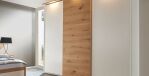 bedrooms L1000 Bianco white lacquer beam oak 01 AM