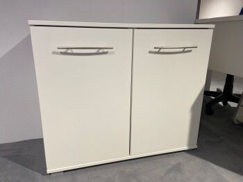 6939409670d5403609f8d0fa