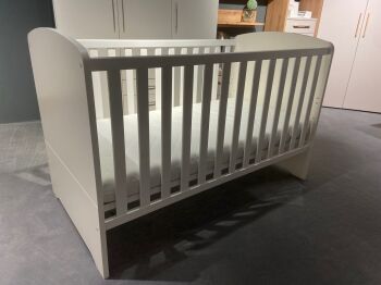 6939414570d5403609f8d2bb